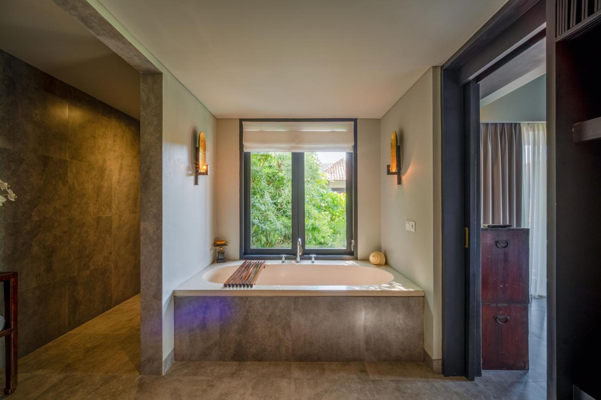 Villa De Suma - Fully Staffed Luxury Villa, Walk To The Beach! Seminyak Exteriér fotografie