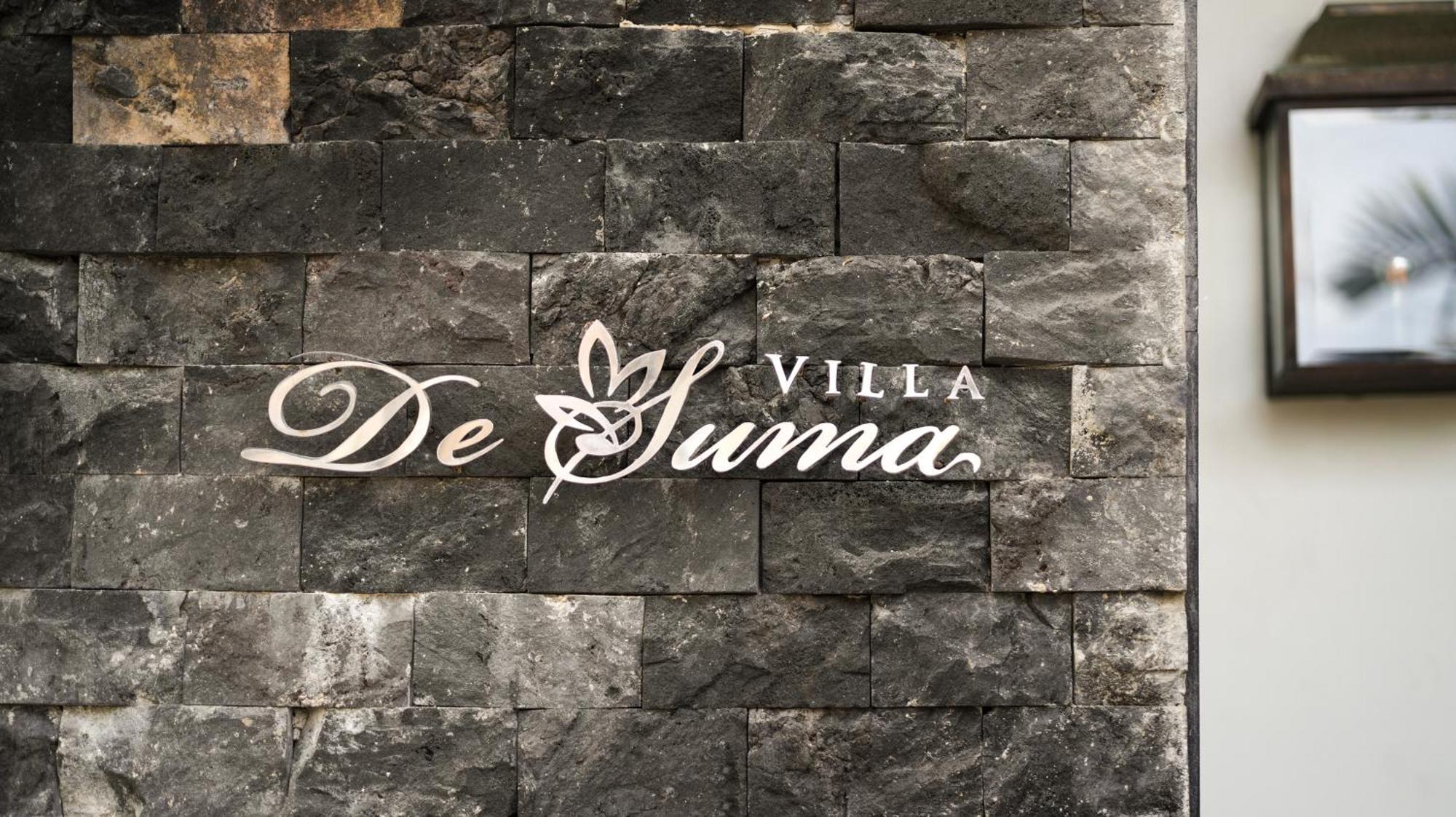Villa De Suma - Fully Staffed Luxury Villa, Walk To The Beach! Seminyak Exteriér fotografie